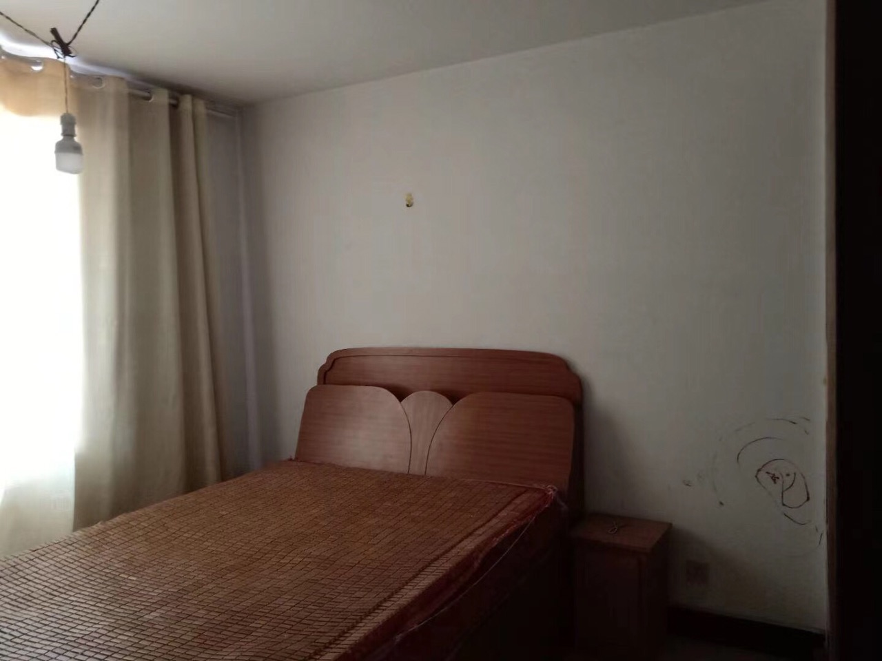 front1_FqMQBfDZJNaGv6GnjZwKQ2uwoNuE.jpg