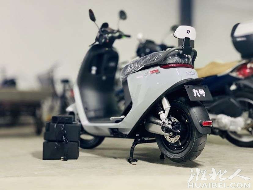 小米九号e200pone急售