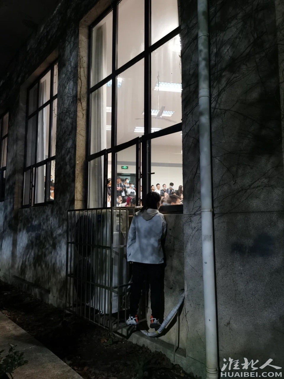 front1_0_1345324_FneYmmTl6TxJGG2bCyWnoDPHRmJ6.jpg